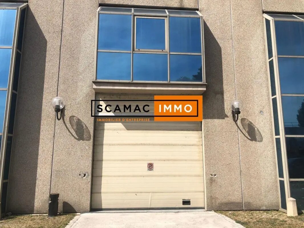 Office in Bezons to rent Building Photo- Image 1 of 10