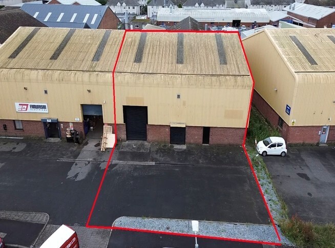 39 Back Peebles St, Ayr to rent Building Photo- Image 1 of 4