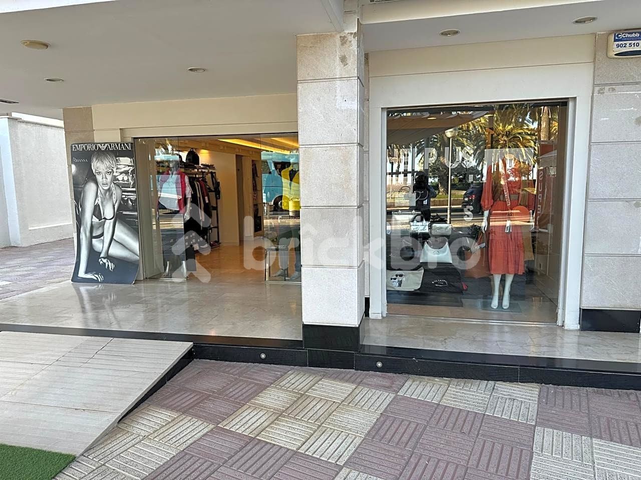 Retail in Salou, Tarragona to rent Interior Photo- Image 1 of 16