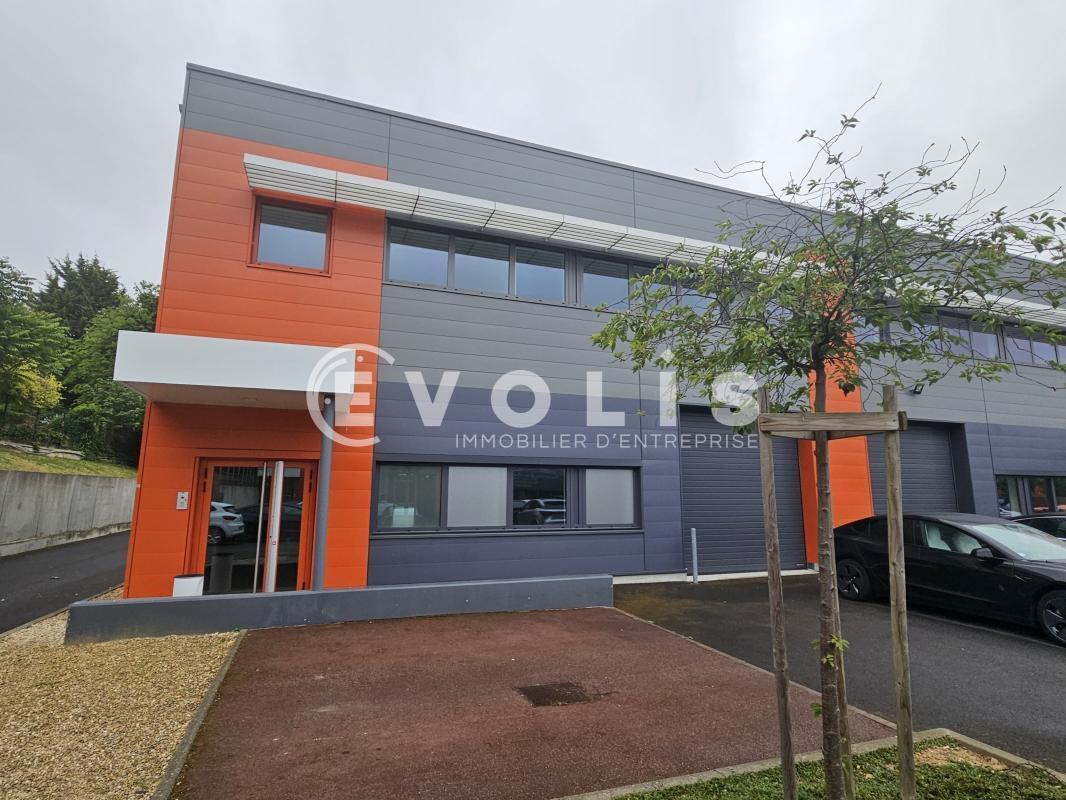 6-8 Rue Ambroise Croizat, Palaiseau to rent Building Photo- Image 1 of 10