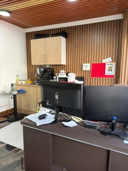 Eastwood Pl, Stoke On Trent for sale - Interior Photo - Image 3 of 6