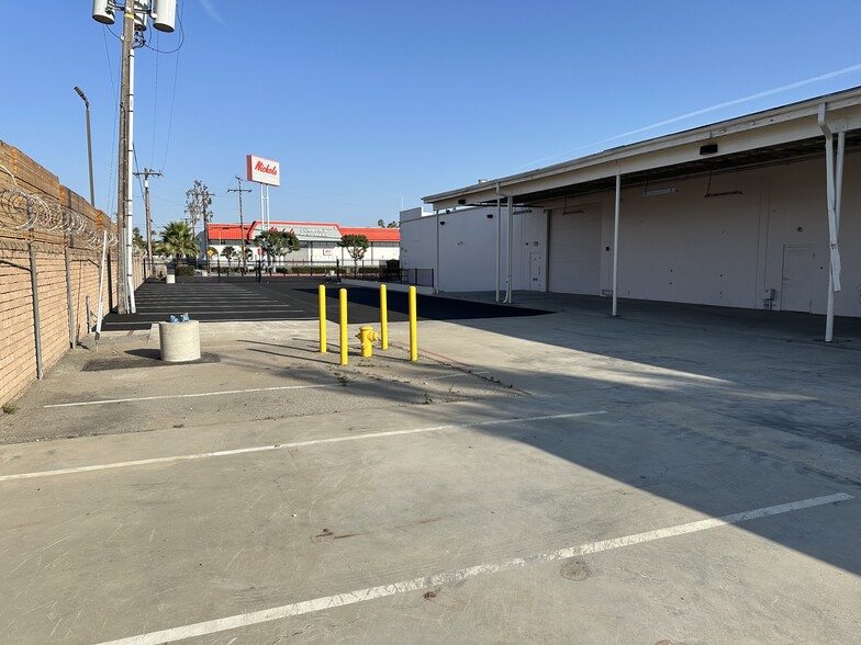 13467 Dalewood St, Baldwin Park, CA for rent - Building Photo - Image 2 of 11