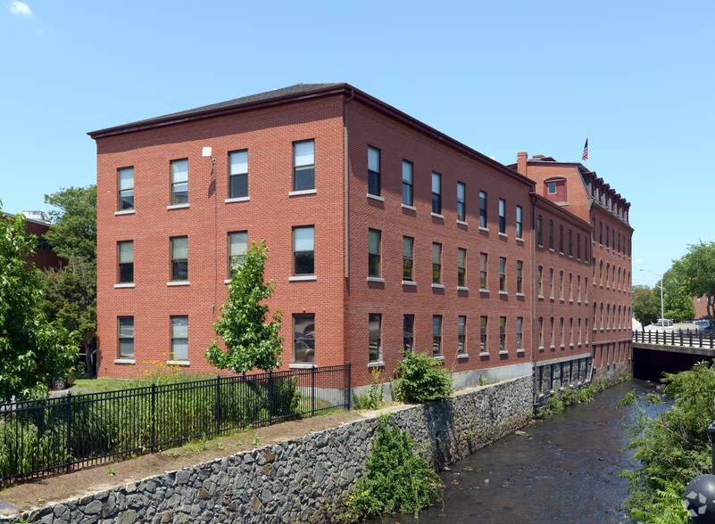 2 Charles St, Providence, RI for sale - Building Photo - Image 1 of 1