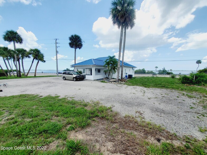 7656 US Highway 1, Micco, FL for sale - Primary Photo - Image 2 of 19