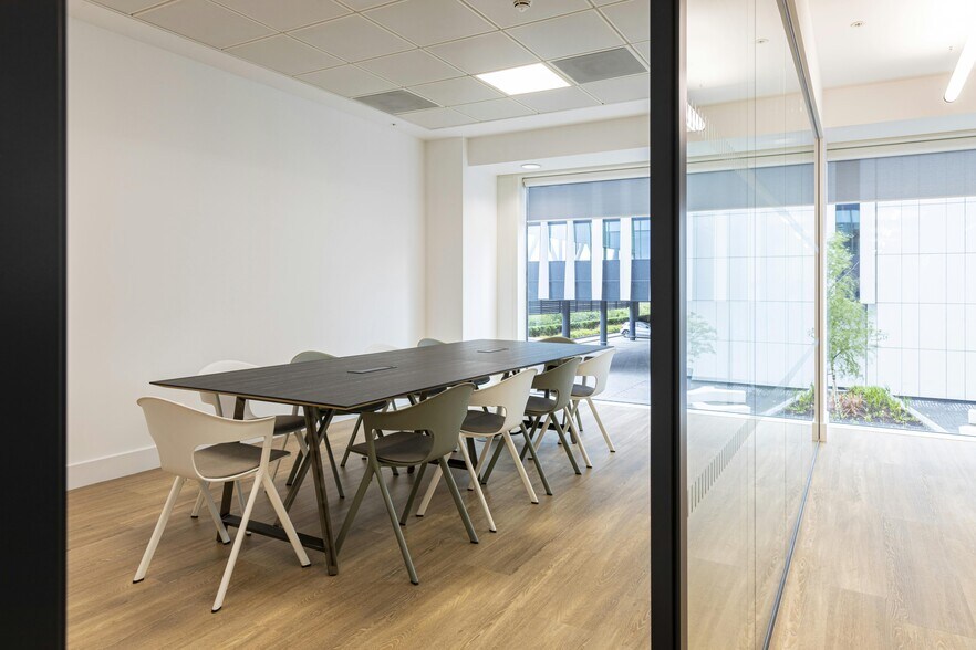 Forbury Rd, Reading to rent - Building Photo - Image 2 of 8