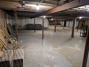 2201-2209 N Dr. Martin Luther King Jr Dr, Milwaukee, WI to rent Building Photo- Image 2 of 2