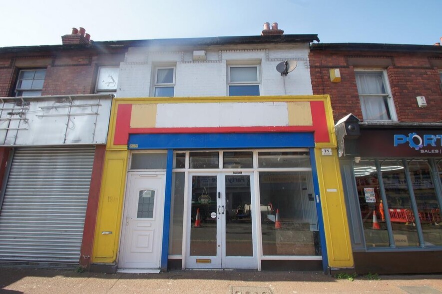 18-18A Whitby Rd, Ellesmere Port to rent - Building Photo - Image 1 of 7