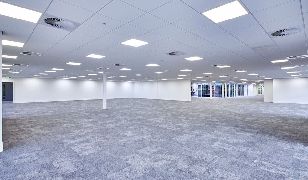 Elstree Rd, Elstree to rent - Interior Photo - Image 3 of 5