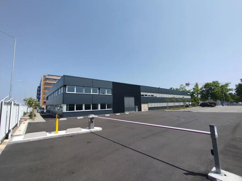 Office in Blagnac to rent - Building Photo - Image 1 of 15