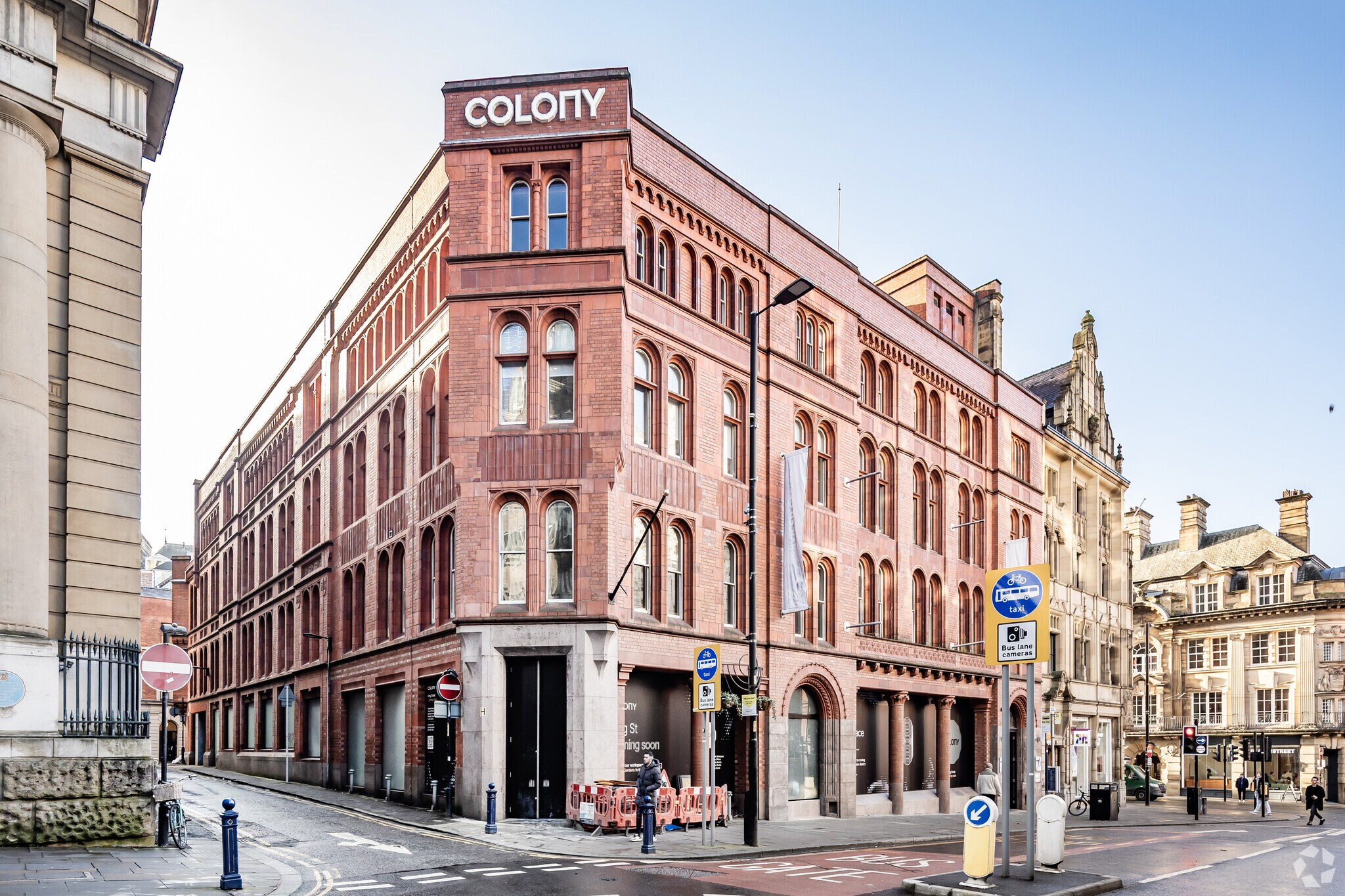 76 King St, Manchester to rent Building Photo- Image 1 of 4