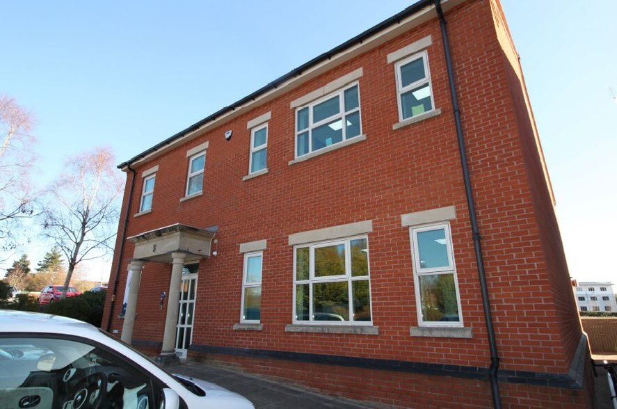 Olympus Ave, Warwick for sale - Building Photo - Image 1 of 1