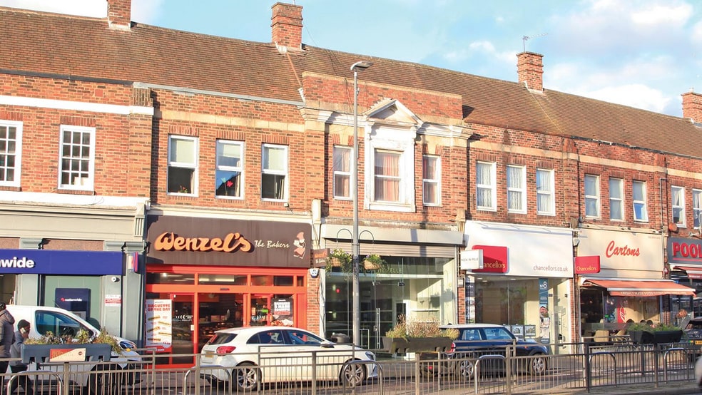 36 The Broadway, Stanmore for sale - Building Photo - Image 2 of 5