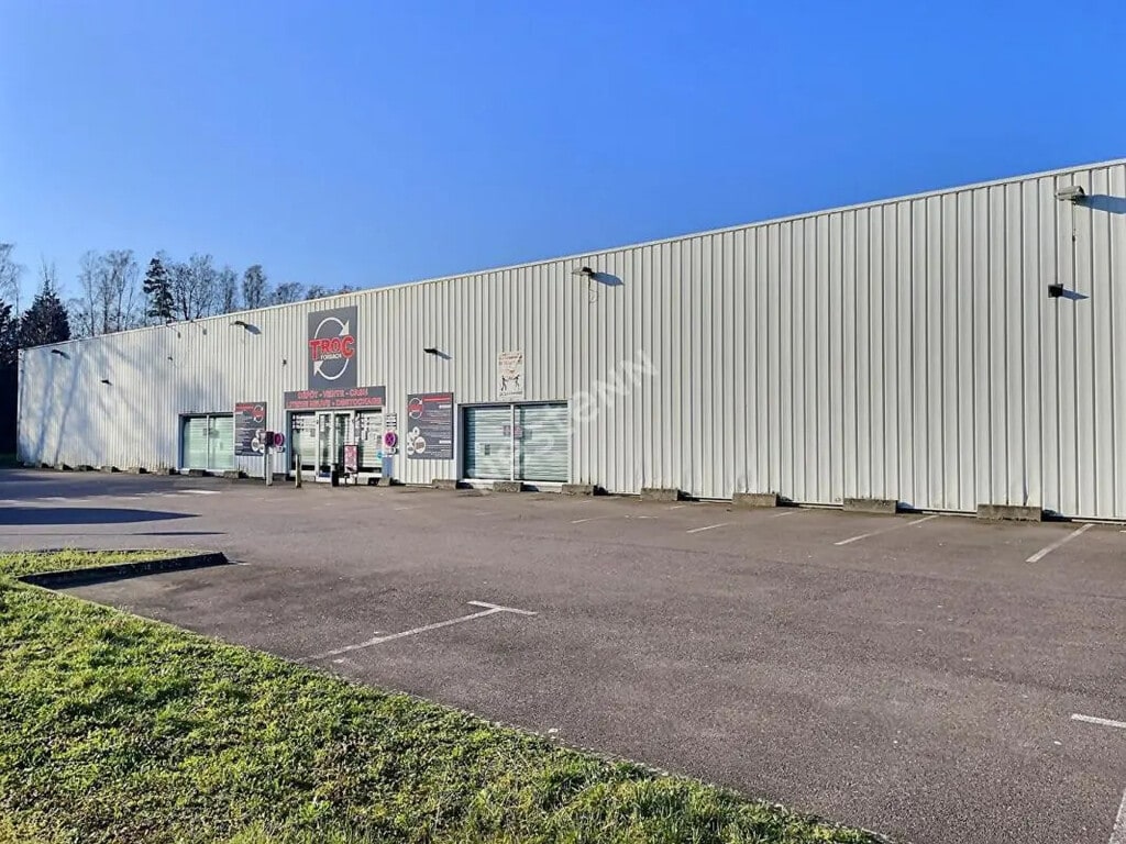 Vente Commerce 1 484 m² - Photo 1