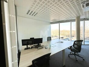Light Industrial in Évry-Courcouronnes to rent Interior Photo- Image 2 of 13