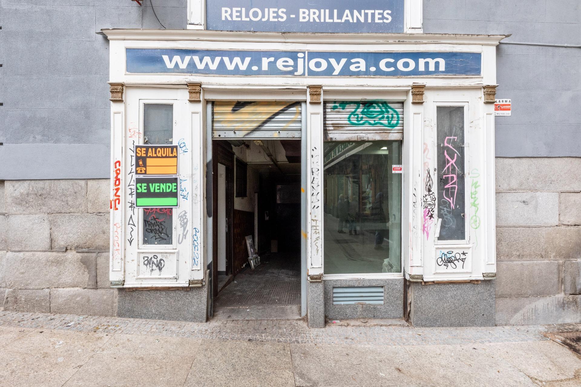 Retail in Madrid, Madrid to rent Floor Plan- Image 1 of 18