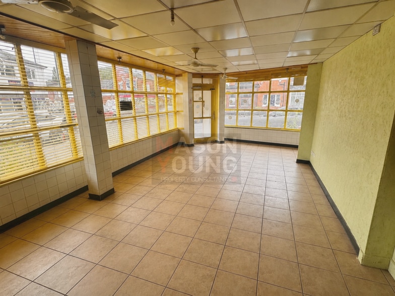 80 Raddlebarn Rd, Birmingham to rent - Interior Photo - Image 2 of 6