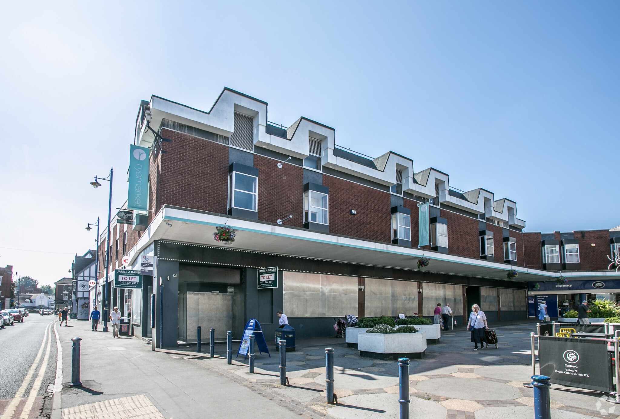 High St, Stourbridge for sale Primary Photo- Image 1 of 1