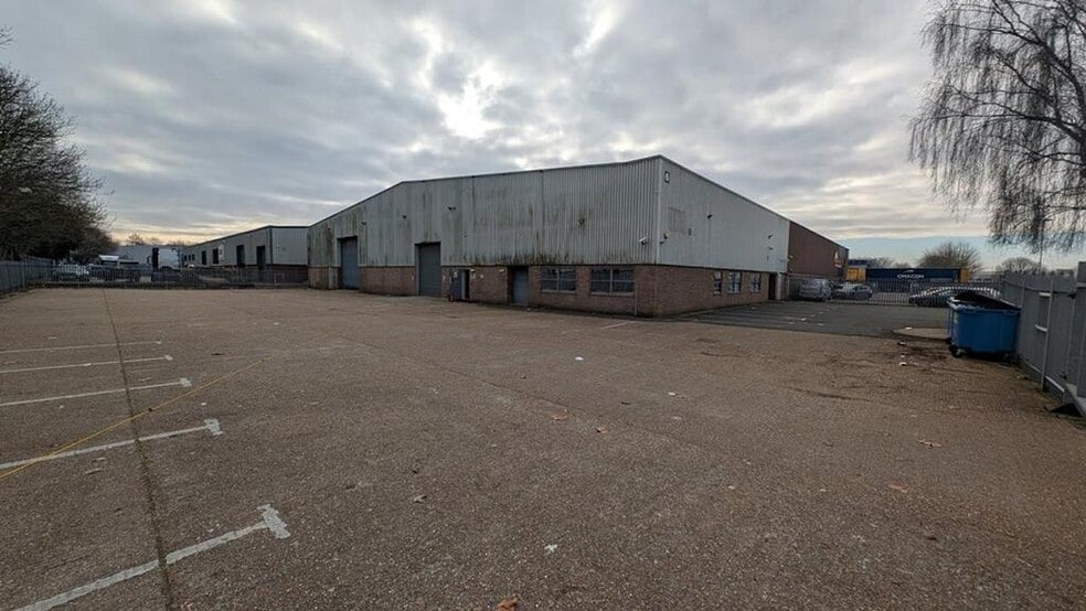 Majestic Rd, Nursling to rent - Building Photo - Image 2 of 13