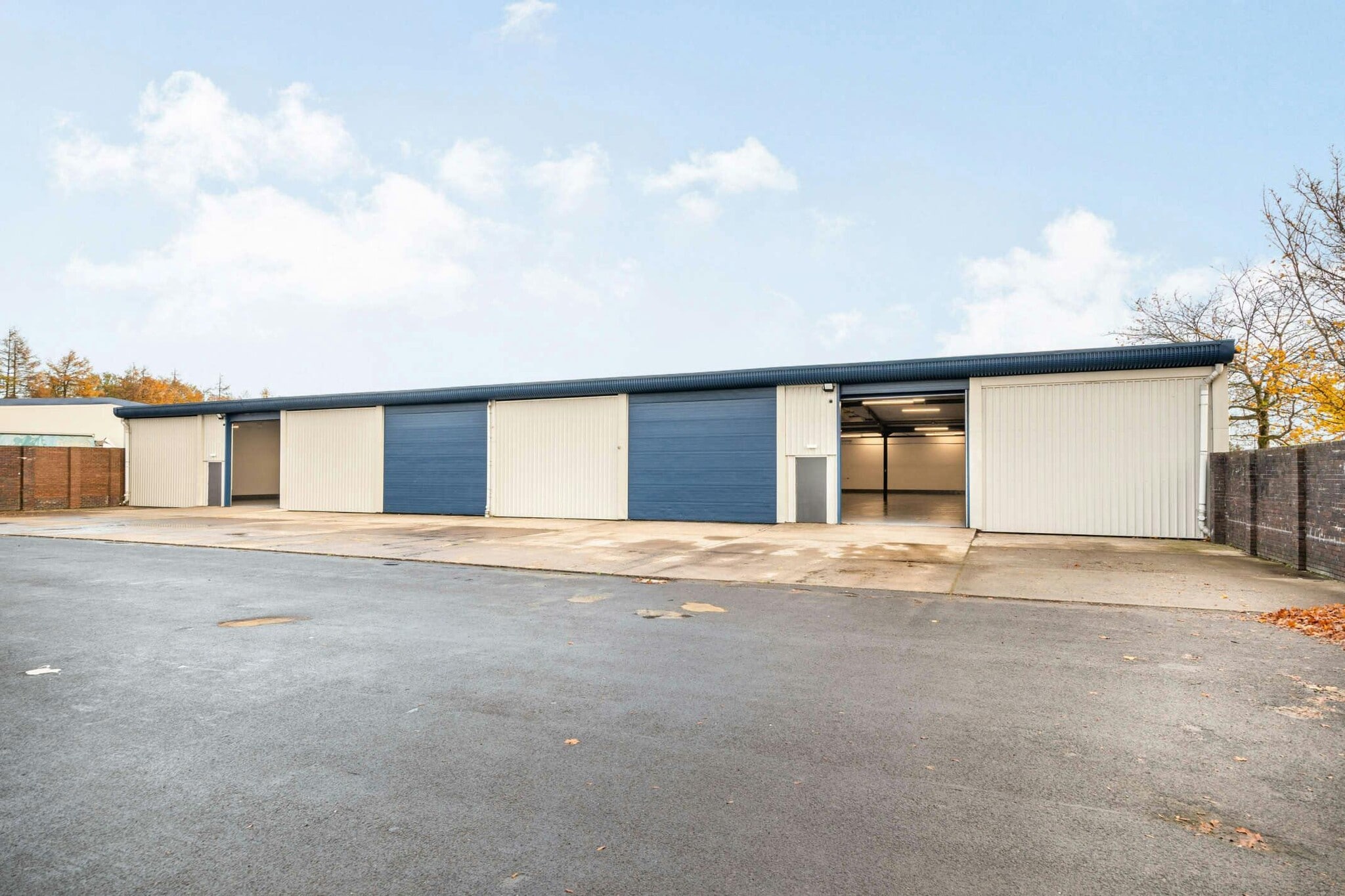 1-7 Napier Pl, Cumbernauld to rent Building Photo- Image 1 of 11
