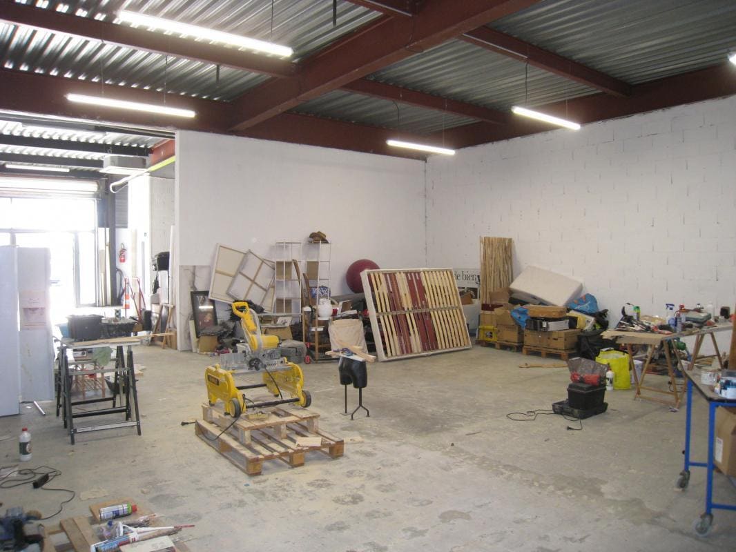 Industrial in La Ciotat to rent Interior Photo- Image 1 of 6