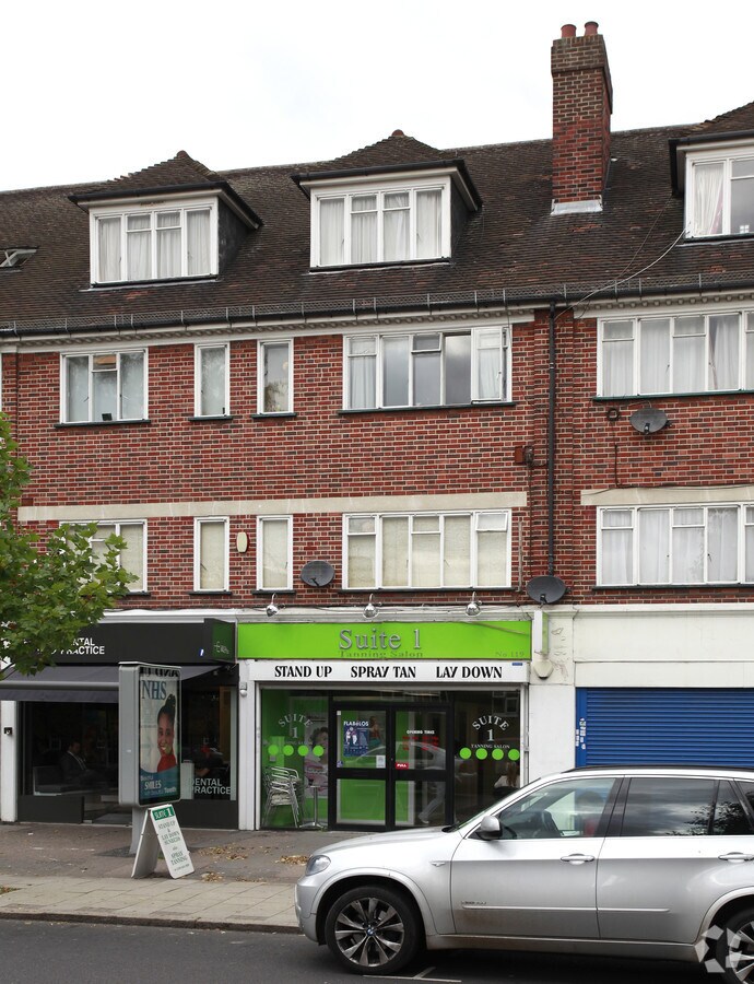 119 Burnt Ash Ln, Bromley, BR1 5AB UK