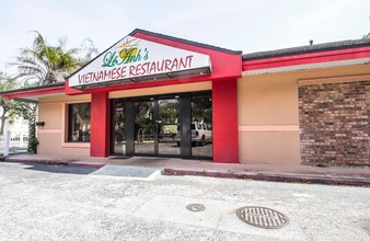 2901 N Tamiami Trl, Sarasota, FL for sale Building Photo- Image 1 of 1