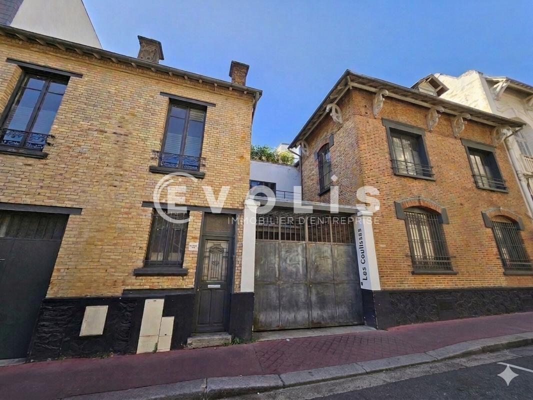 Office in Montrouge to rent Building Photo- Image 1 of 16