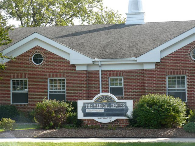 105 Front St, Seaford, DE for rent - Primary Photo - Image 1 of 9