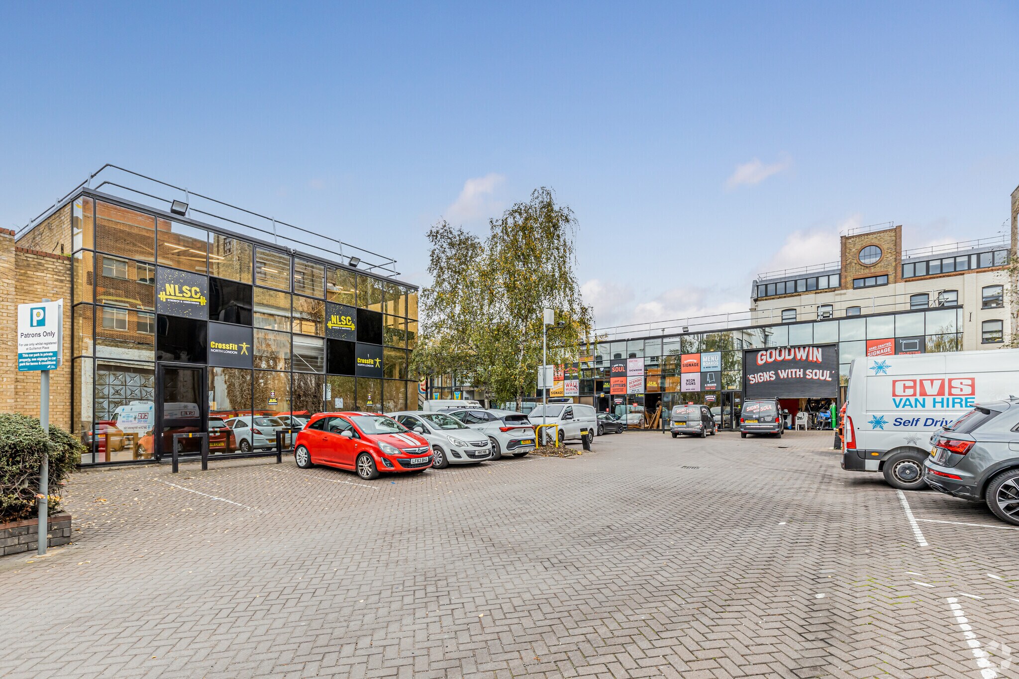 Clarendon Rd, London for sale Primary Photo- Image 1 of 1