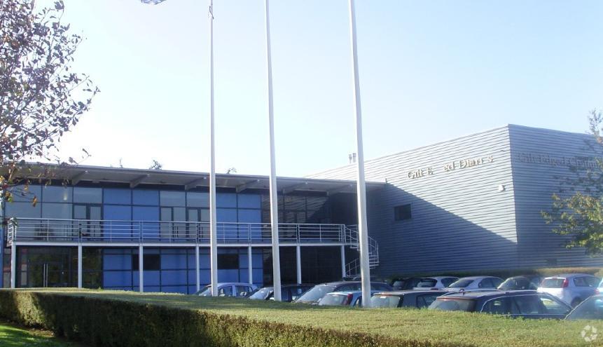 1 Regal Clos, Northampton for sale Primary Photo- Image 1 of 1