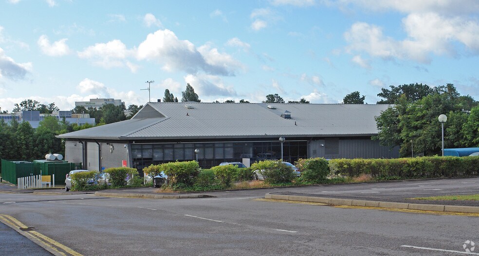 Cain Rd, Bracknell for sale - Primary Photo - Image 1 of 1