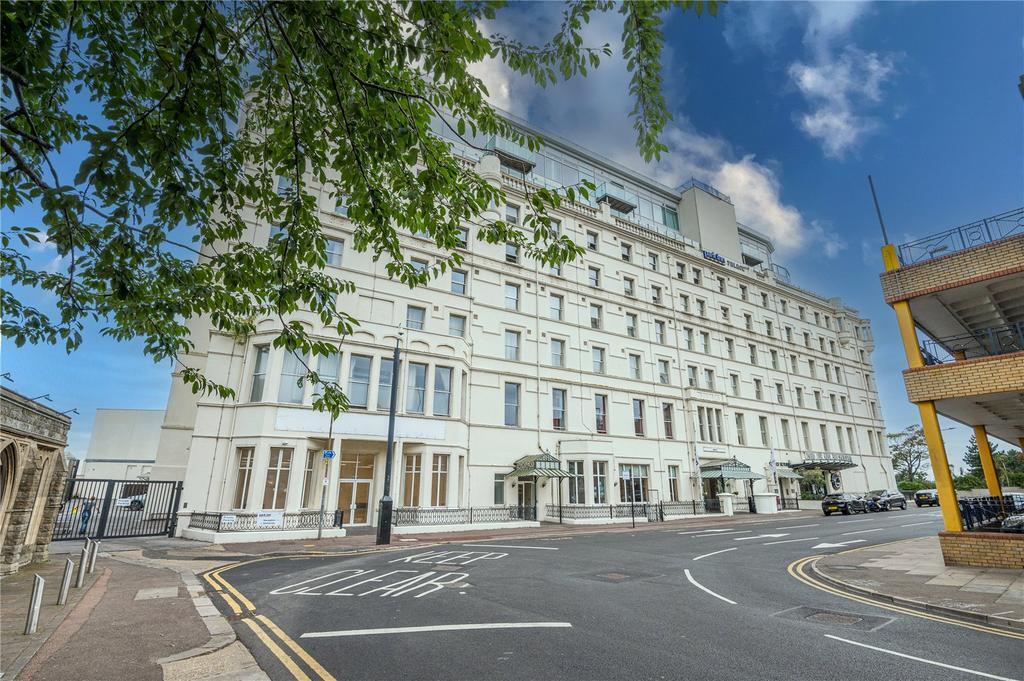 4-5 Church Rd, Southend-On-Sea to rent Building Photo- Image 1 of 10