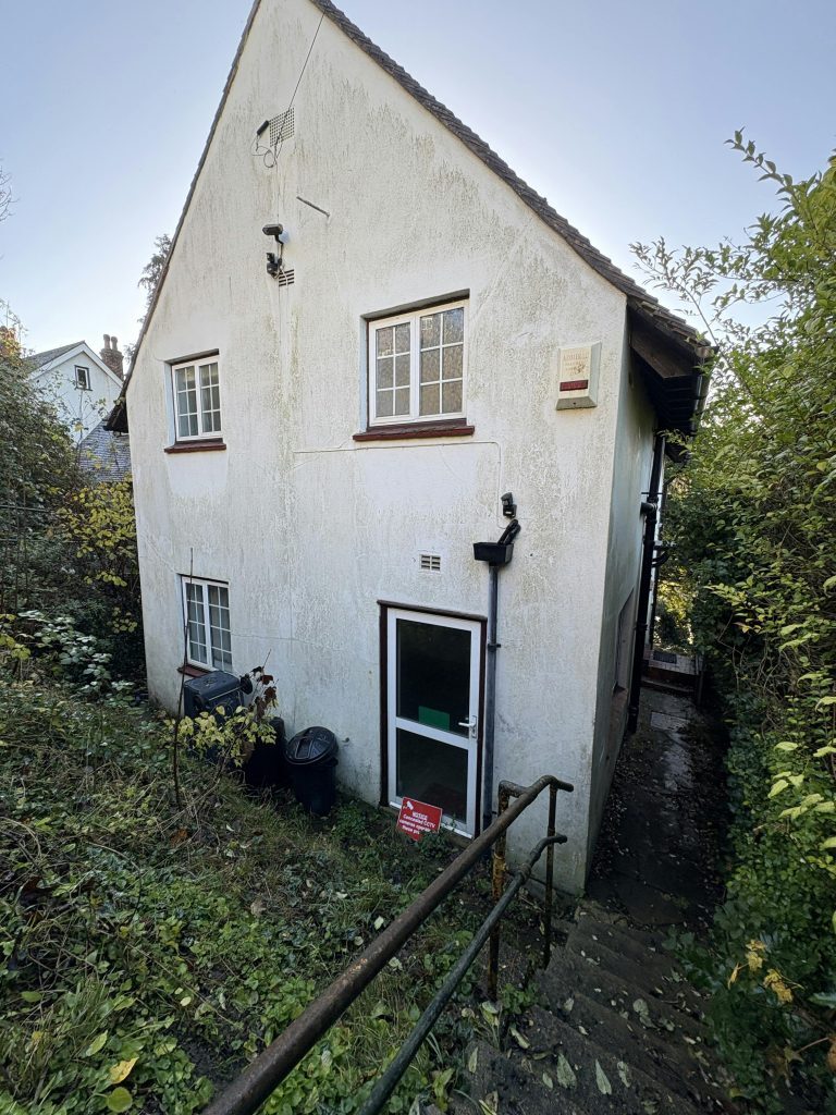 7A Downs Court Rd, Purley for sale Primary Photo- Image 1 of 7