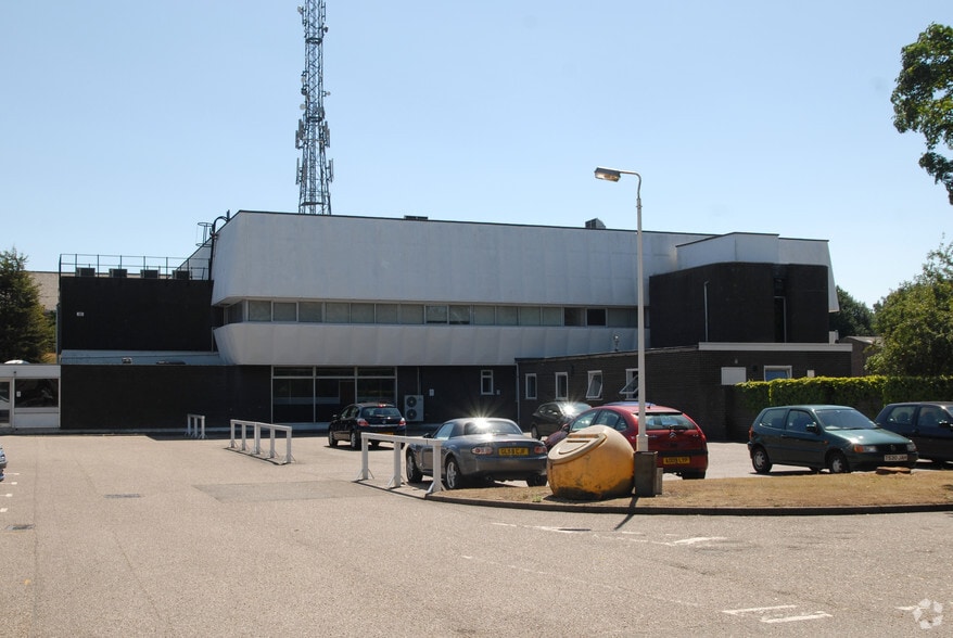 Roundtree Way, Norwich to rent - Building Photo - Image 3 of 5