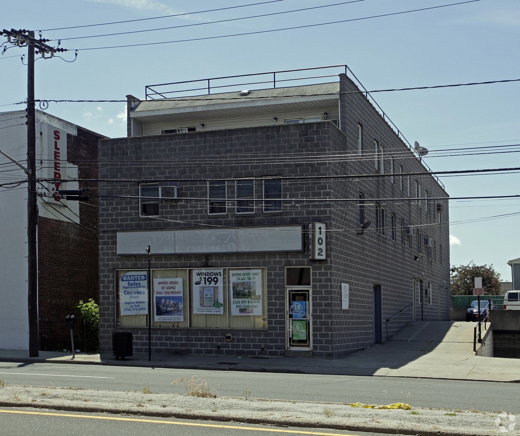 102 Jericho Tpke, New Hyde Park, NY for sale Primary Photo- Image 1 of 1