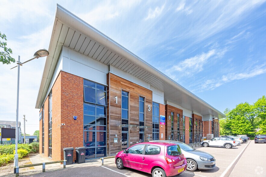 Lenton Ln, Nottingham to rent - Building Photo - Image 2 of 22