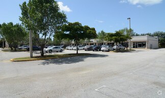 More details for 7000 Charleston Shores Blvd, Lake Worth, FL - Retail for Rent