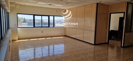Office in Rivas-Vaciamadrid, Madrid to rent Interior Photo- Image 2 of 6