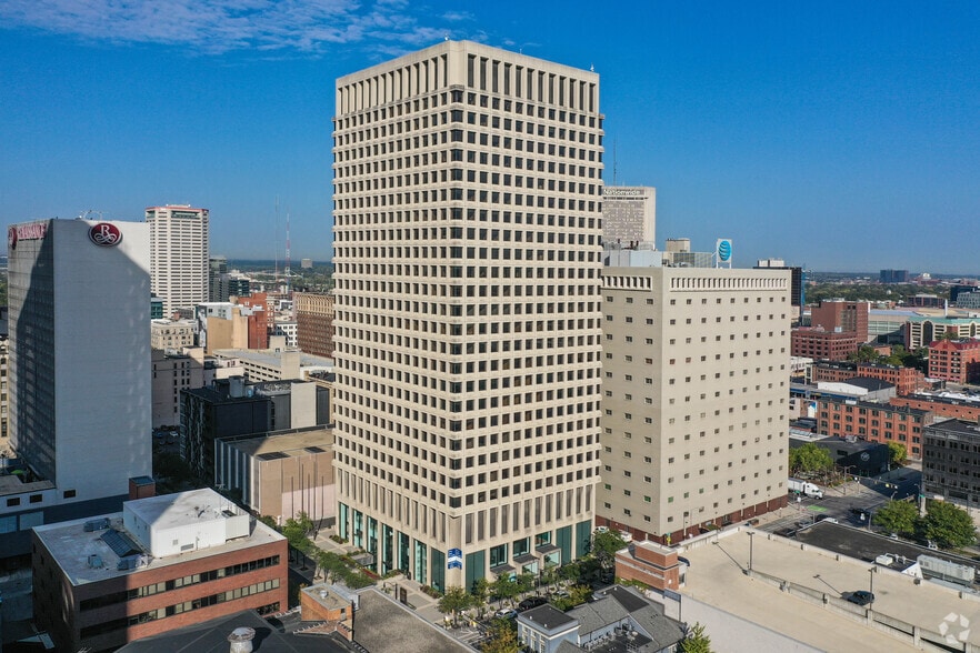 150 E Gay St, Columbus, OH for rent - Building Photo - Image 1 of 3