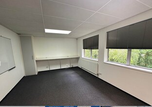 Banbury Rd, Chipping Norton to rent Interior Photo- Image 2 of 2