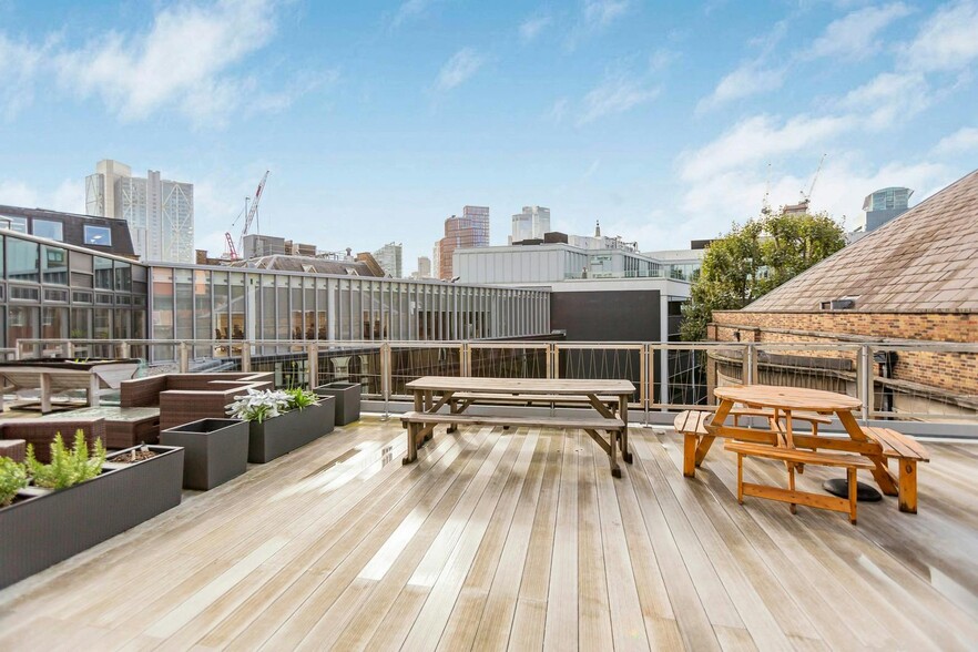 39 Tabernacle St, London to rent - Building Photo - Image 1 of 52