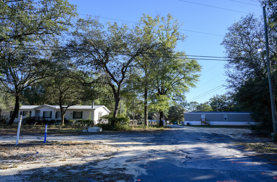 2210 W James Lee Blvd, Crestview, FL for sale - Primary Photo - Image 1 of 1