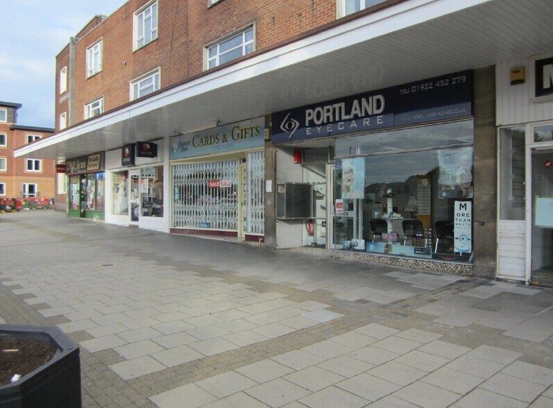 8 Croft Para, Walsall for sale - Building Photo - Image 1 of 1