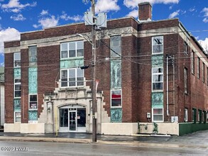 28 8th Ave, Carbondale, PA for sale Building Photo- Image 1 of 1