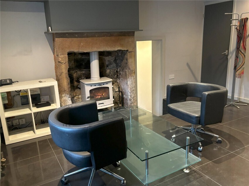 68-70 Union St, Harrogate to rent Building Photo- Image 1 of 8