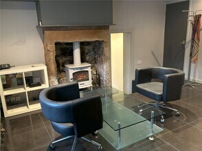 68-70 Union St, Harrogate to rent Building Photo- Image 1 of 8