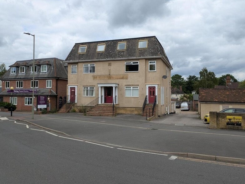 113-121 Goldsworth Rd, Woking to rent - Building Photo - Image 1 of 8