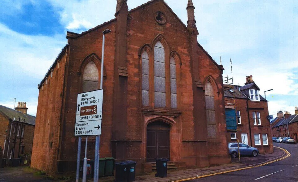 Glengate, Kirriemuir DD8 4HF UK