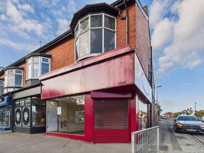 More details for 325 Whitegate Dr, Blackpool - Retail to Rent