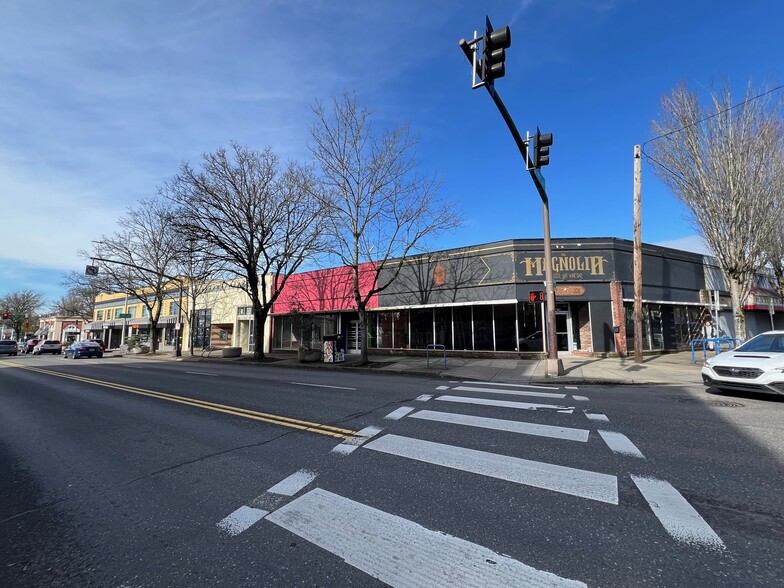 1815 NE 41st Ave, Portland, OR for sale - Building Photo - Image 3 of 11